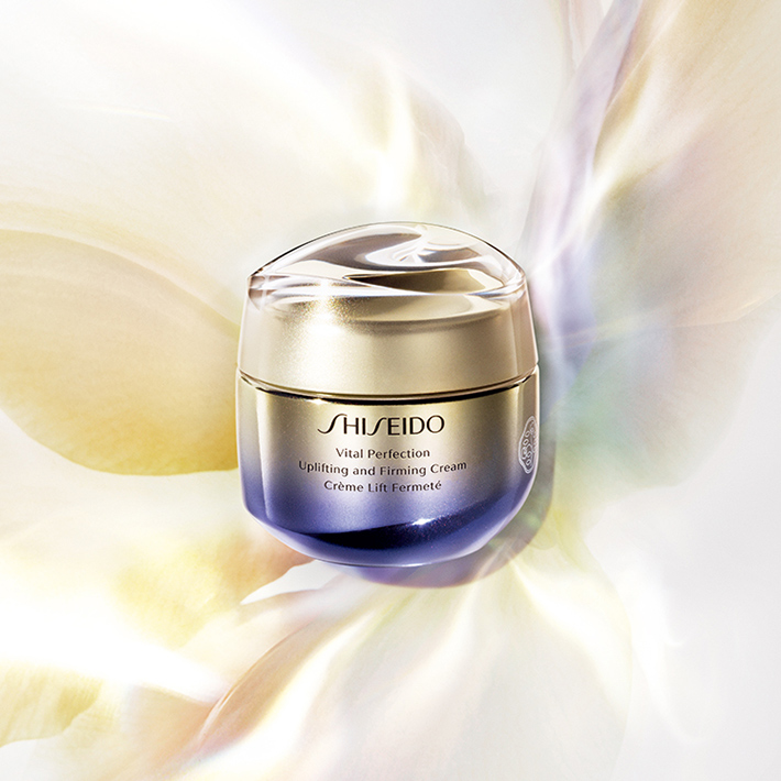 Uplifting and Firming Cream